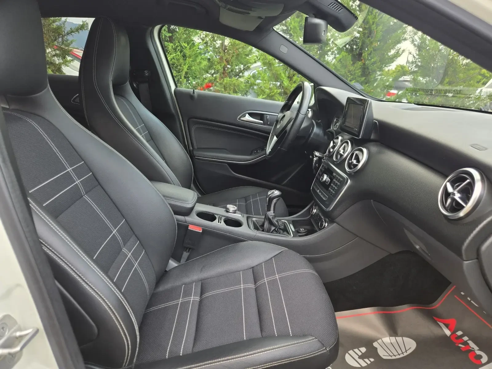 Mercedes-Benz A 180 1.5CDI-109кс= НАВИ= LED= SPORT EDITION= 6CK, снимка 15 - Автомобили и джипове - 55134790