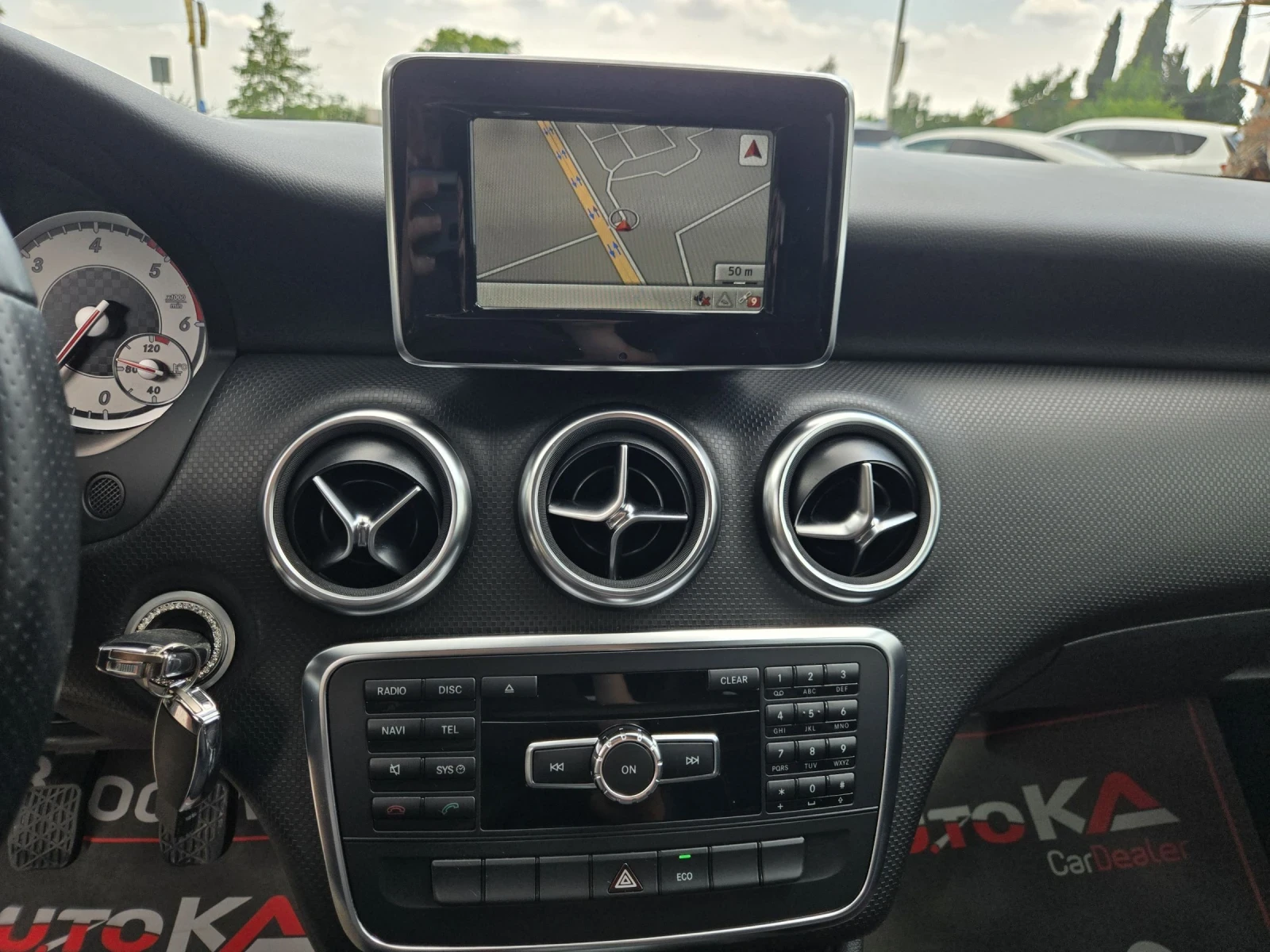 Mercedes-Benz A 180 1.5CDI-109кс= НАВИ= LED= SPORT EDITION= 6CK, снимка 16 - Автомобили и джипове - 55134790