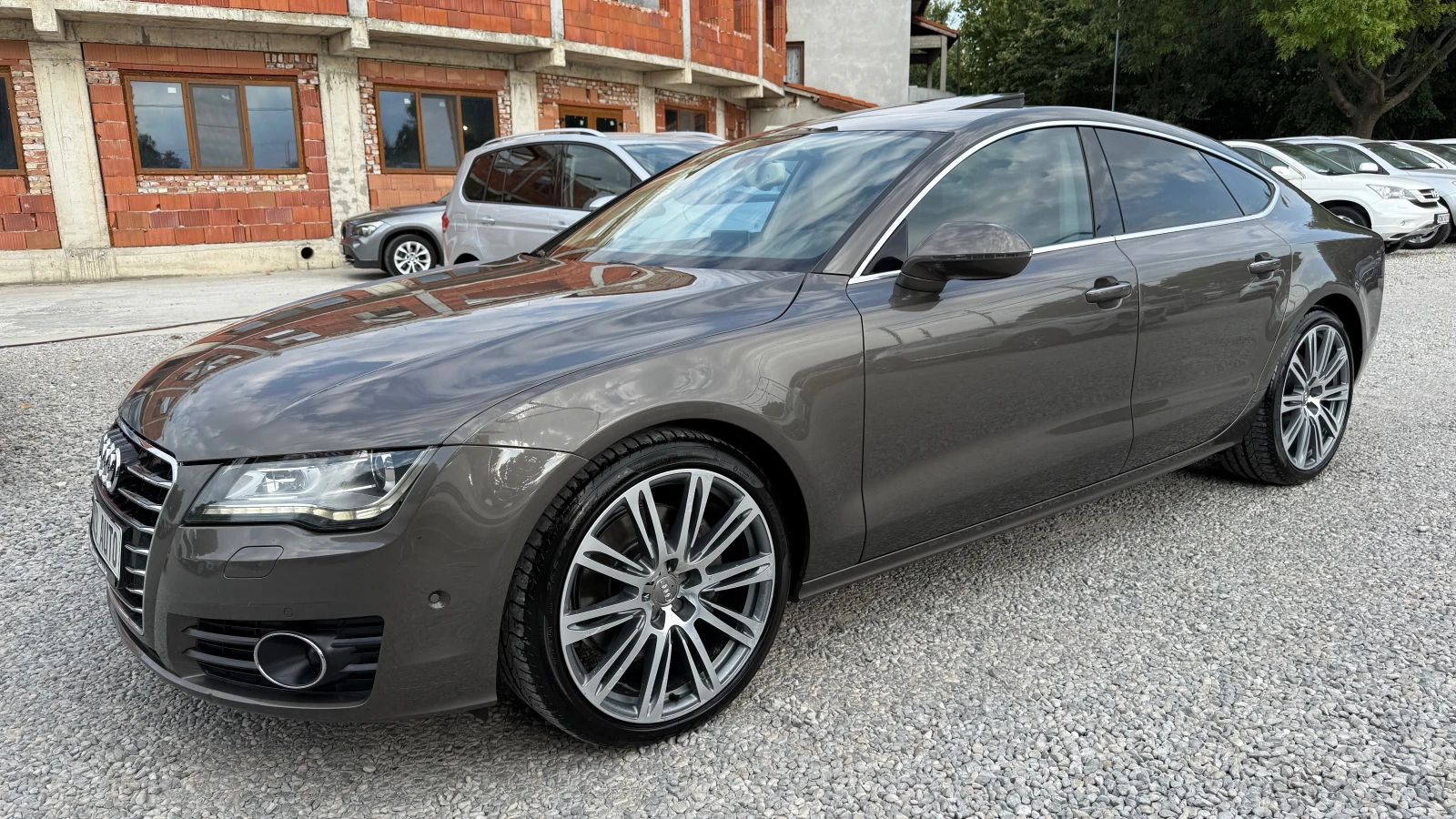 Audi A7 3.0TDI/ZF8/СЕРВИЗНА ИСТОРИЯ В AUDI/, снимка 2 - Автомобили и джипове - 55338926