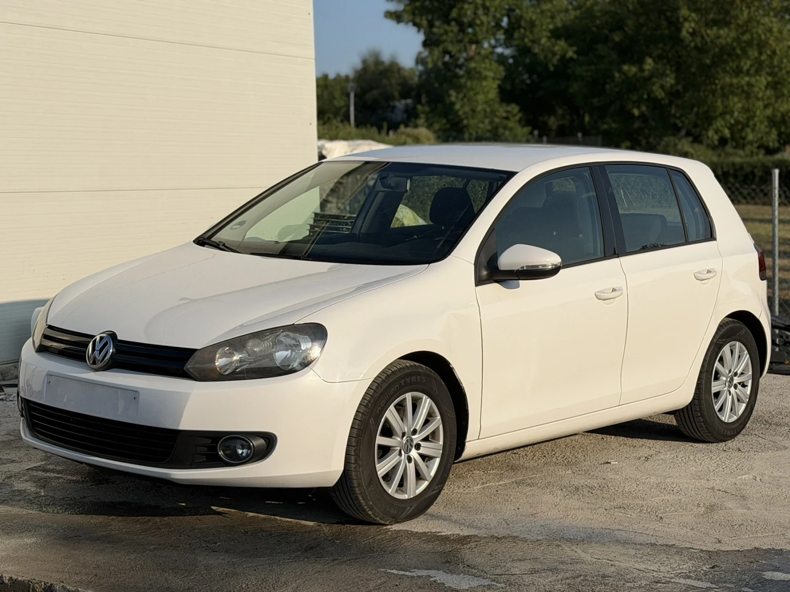 VW Golf 1.2 tsi, снимка 3 - Автомобили и джипове - 55618919
