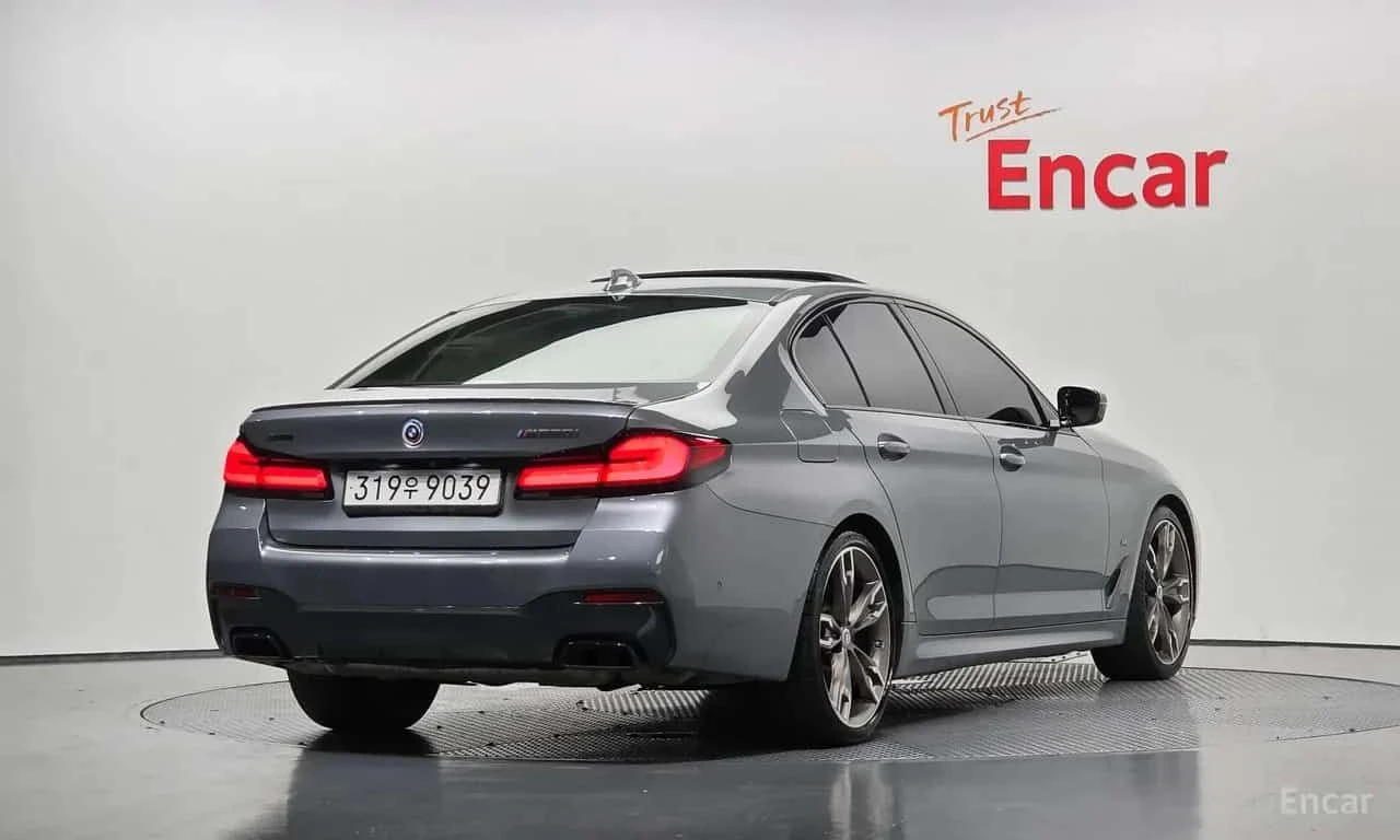 BMW 550 * M550i xDrive * БЕЗ ПЪРВОНАЧАЛНА ВНОСКА, снимка 2 - Автомобили и джипове - 55625700