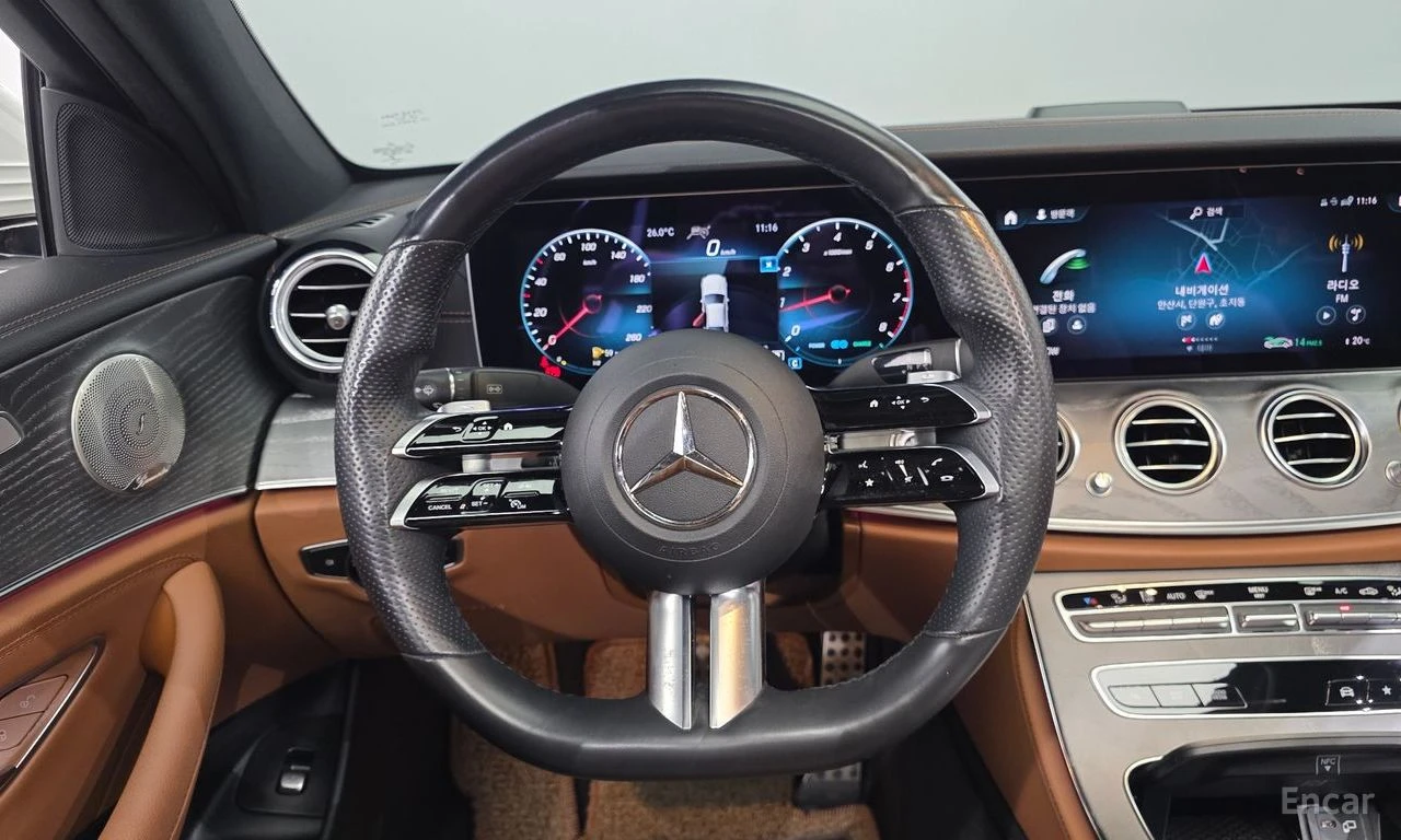 Mercedes-Benz E 350 AMG* LINE* BURMESTER* , снимка 10 - Автомобили и джипове - 56194205