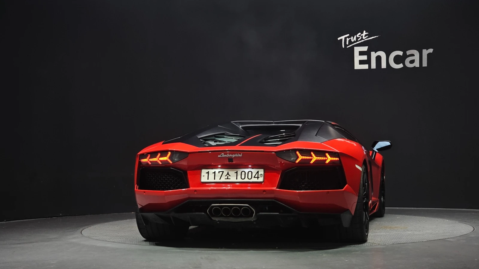 Lamborghini Aventador LP700 ROADSTER PIRELLI EDITION , снимка 4 - Автомобили и джипове - 56207771