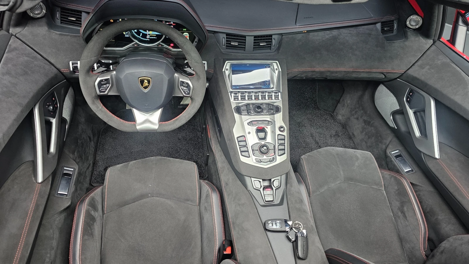 Lamborghini Aventador LP700 ROADSTER PIRELLI EDITION , снимка 9 - Автомобили и джипове - 56207771