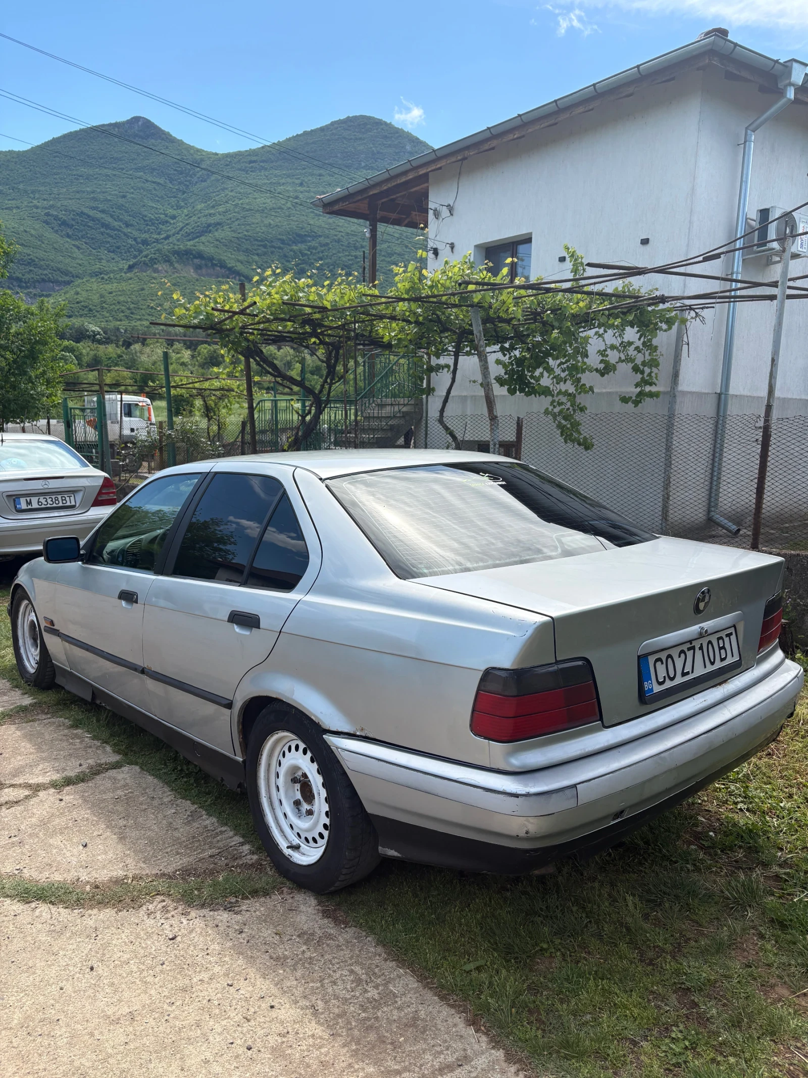 BMW 325 Tds, снимка 6 - Автомобили и джипове - 56685195