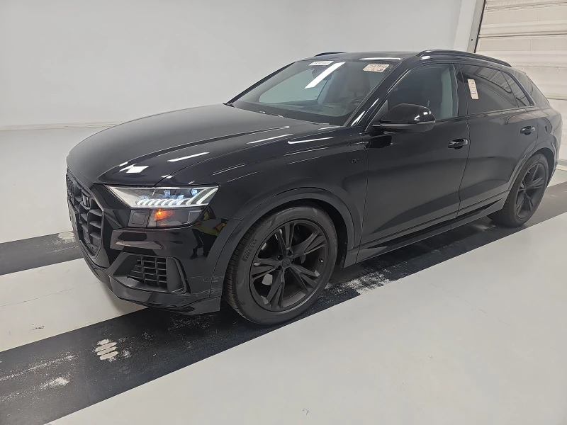 Audi Q8 2019* prestige* хедъп* дистроник* matrix* обдух* к, снимка 2 - Автомобили и джипове - 47647059