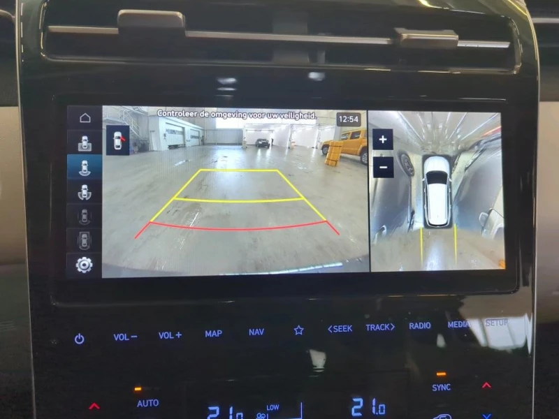 Hyundai Tucson 1.6 T-GDI Premium, снимка 14 - Автомобили и джипове - 52490188