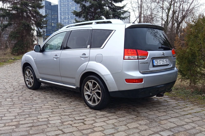 Citroen C-Crosser, снимка 13 - Автомобили и джипове - 53384749