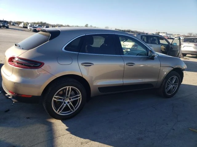 Porsche Macan S* Пано* Крайна цена с вс. такси до България !, снимка 4 - Автомобили и джипове - 48321353