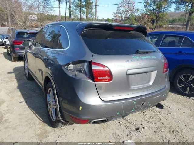 Porsche Cayenne  - изображение 3