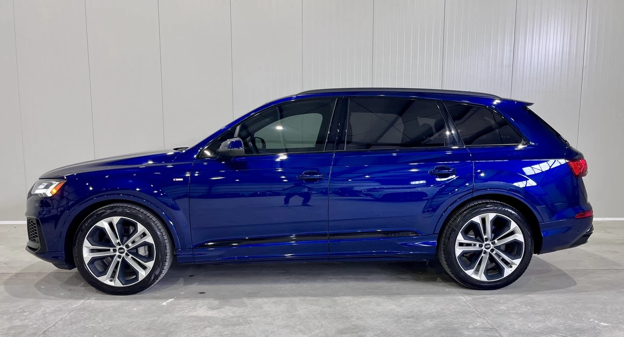 Audi Q7 55 TFSI Technik Black Optic - изображение 2
