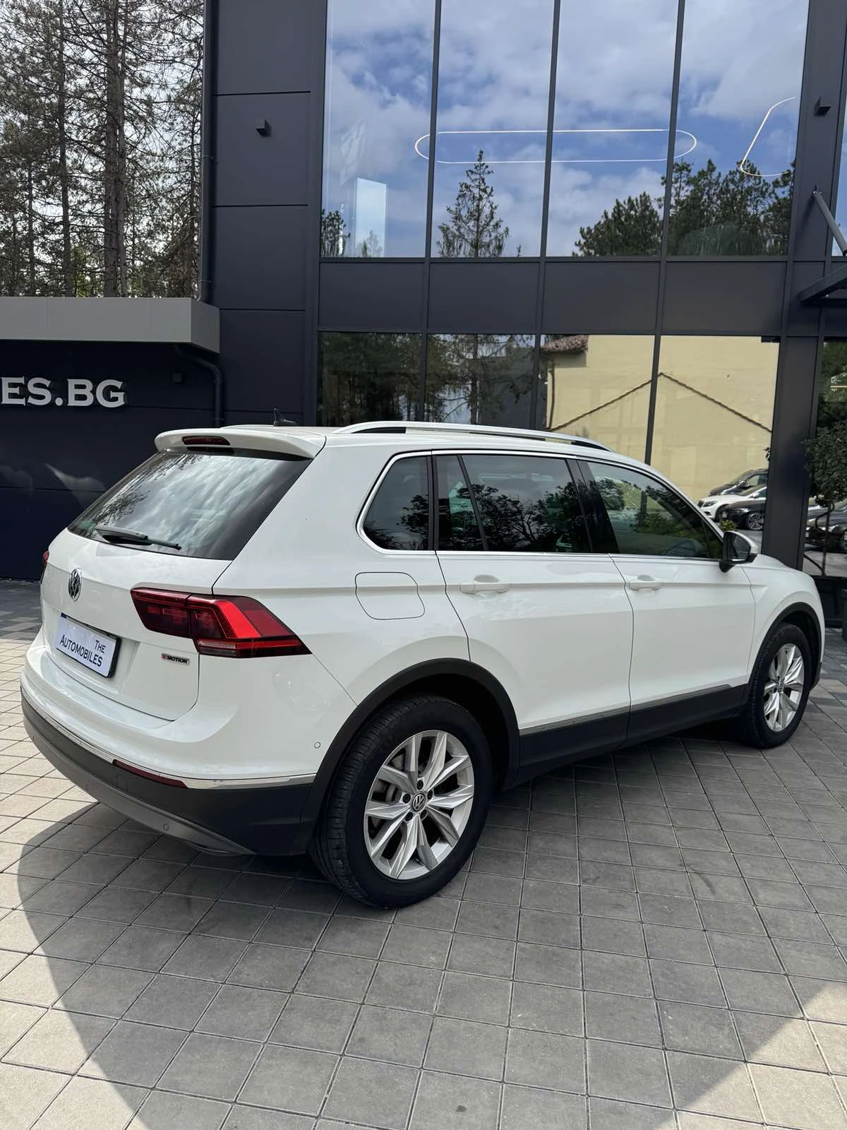 VW Tiguan  - изображение 7