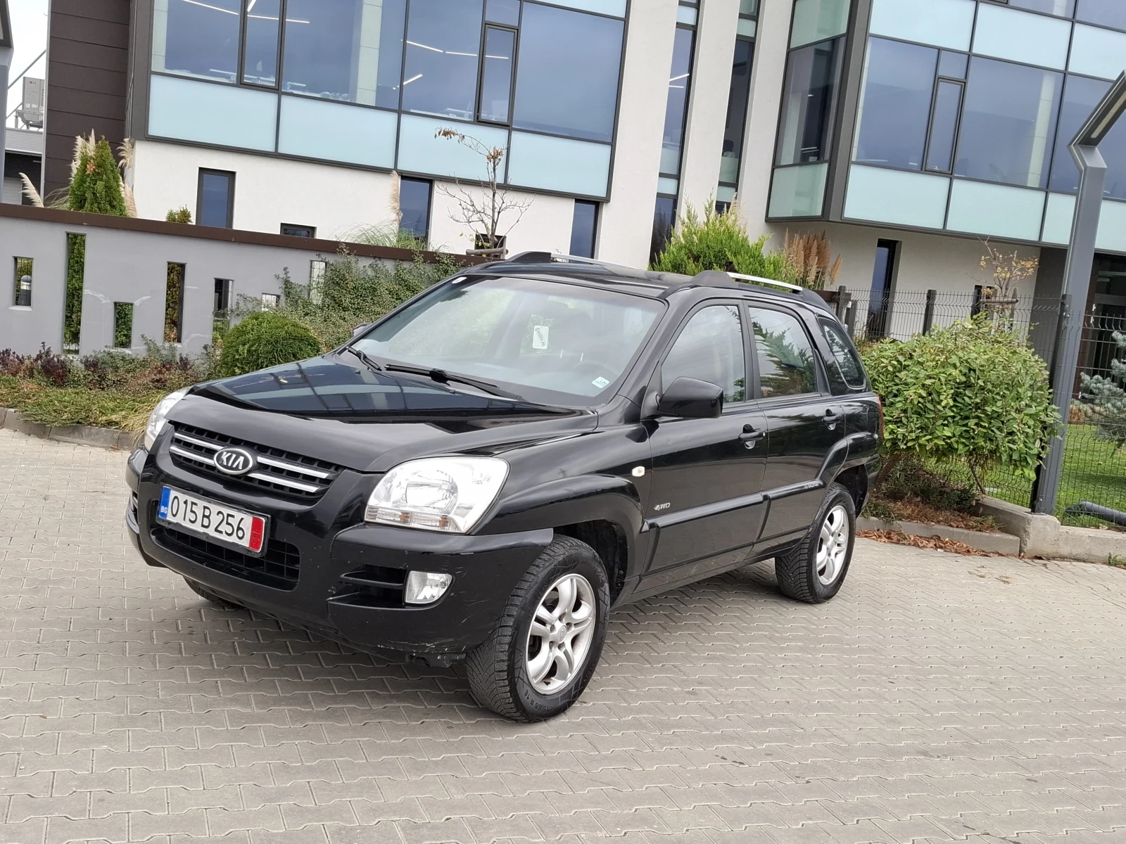 Kia Sportage 2.0i* (141кс)* * FACELIFT* НОВ ВНОС*  - изображение 10