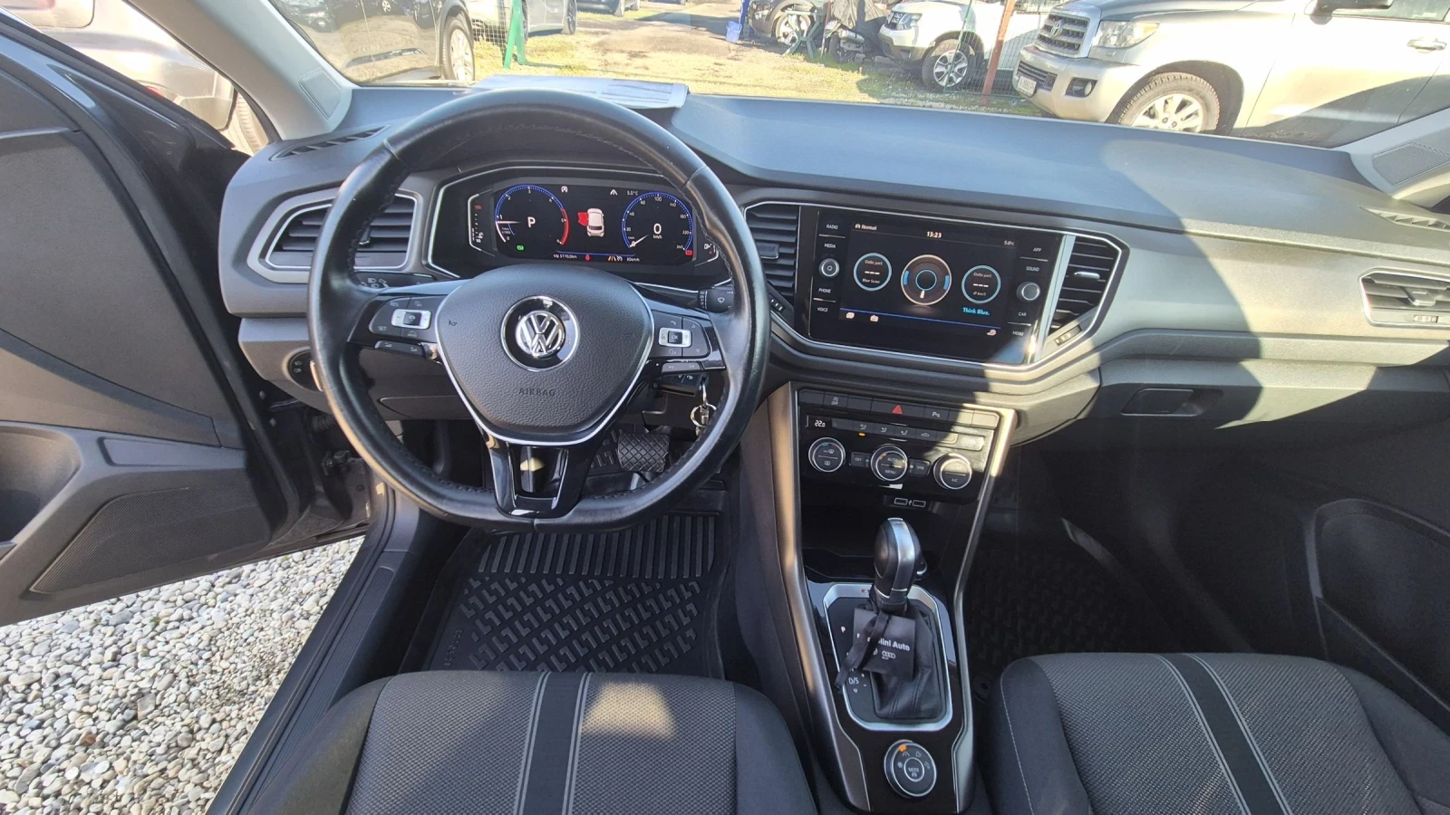 VW T-Roc 2.0 4 MOTION OFFROAD 100%������ ��.������ �����  | Mobile.bg � ����������� 14