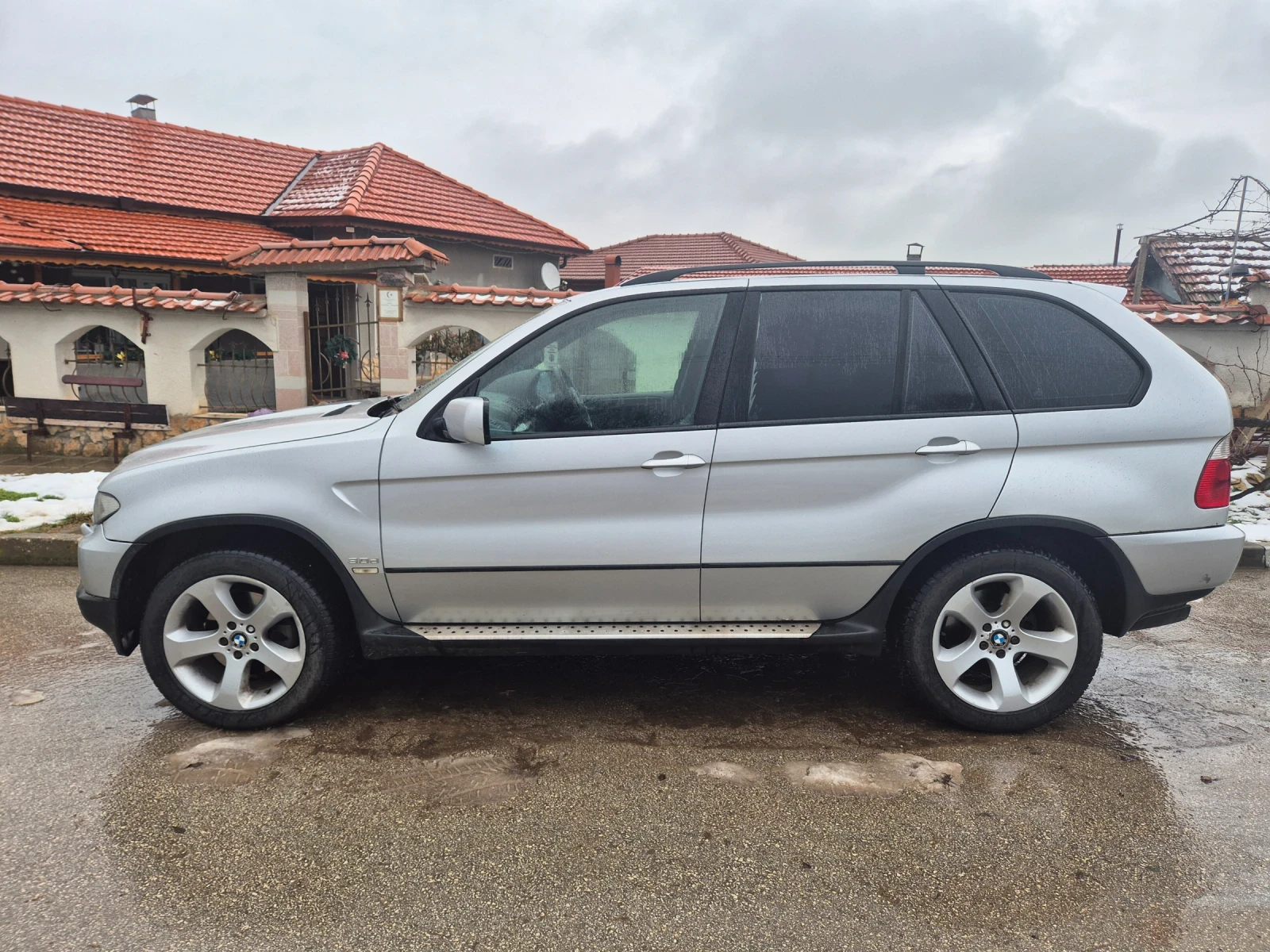 BMW X5 3.0d 218 - изображение 2