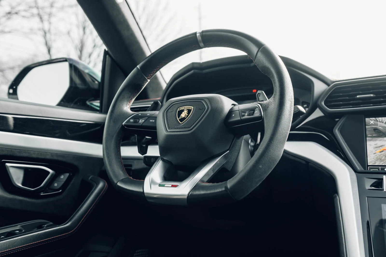 Lamborghini Urus С РЕГИСТРАЦИЯ & АВТО КРЕДИТ, снимка 12 - Автомобили и джипове - 53751016