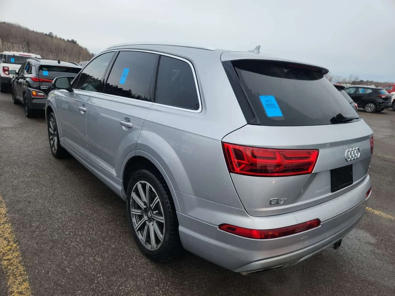 Audi Q7 * 3.0T PROGRESSIV * CARFAX * ЦЕНА ДО БГ, снимка 4 - Автомобили и джипове - 53770315