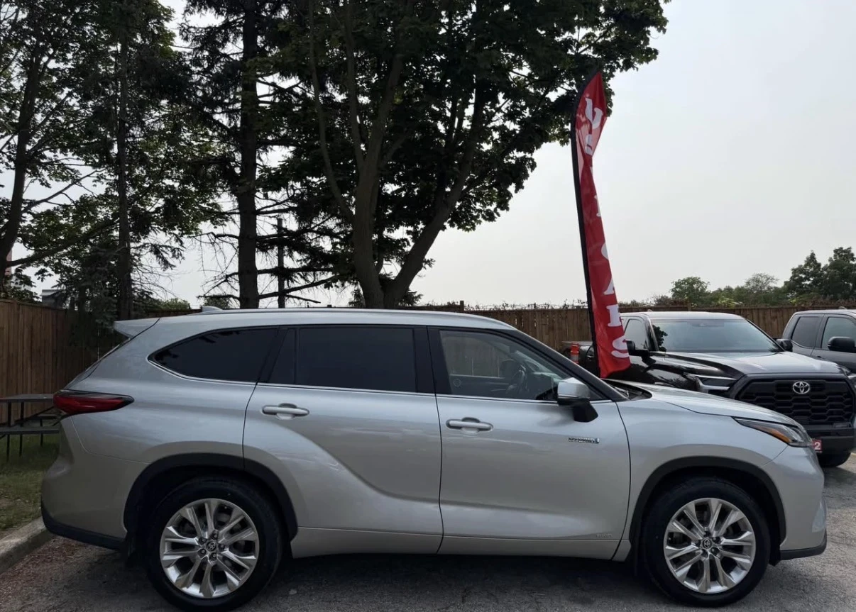 Toyota Highlander HYBRID LIMITED * БЕЗ ИНЦИДЕНТИ * 7+ 1 * AWD * , снимка 3 - Автомобили и джипове - 55335126