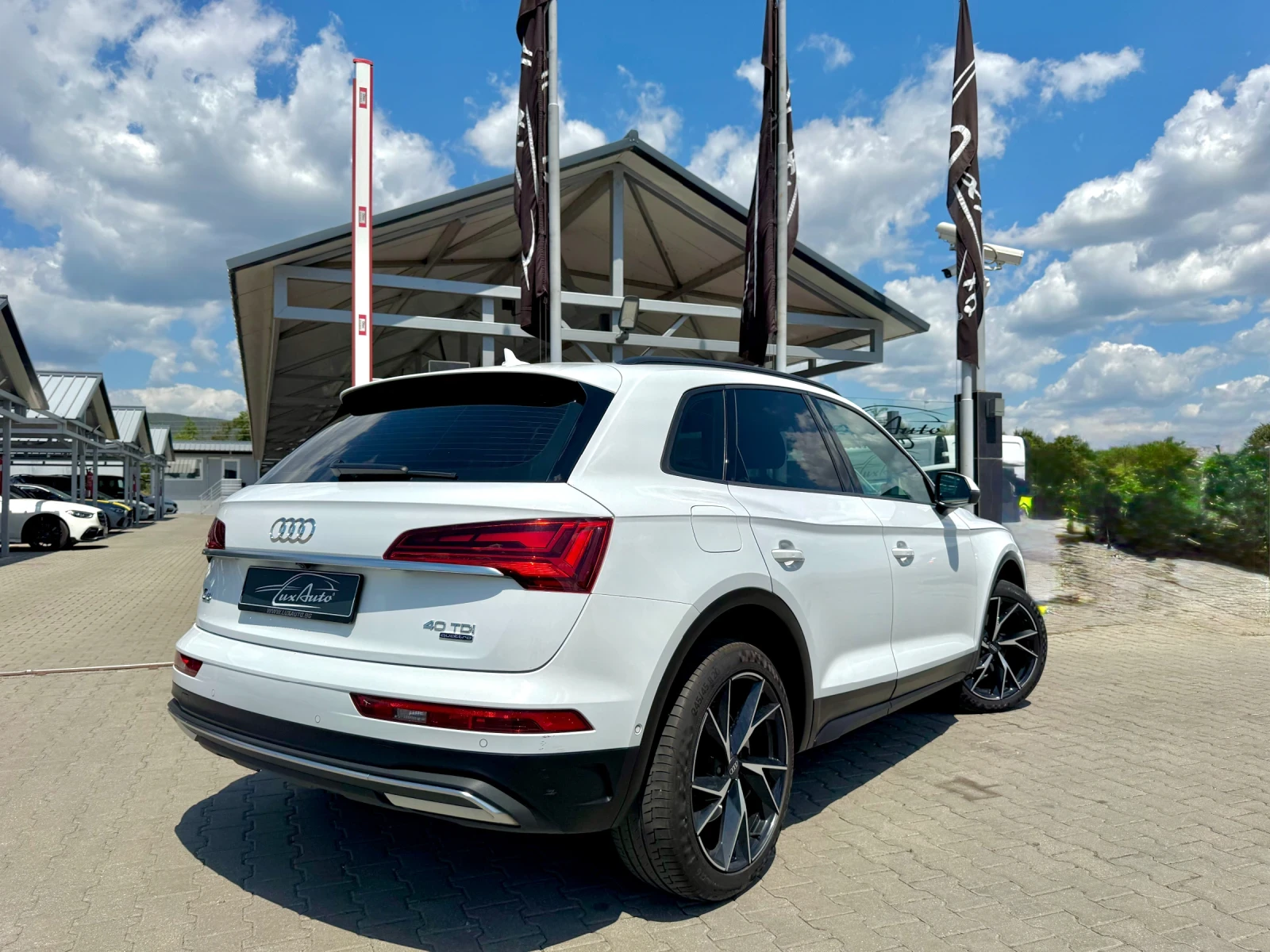 Audi Q5 2.0TDI#MILDHYBRID#QUATTRO#360* CAM#KEYLESS#DIGITAL, снимка 4 - Автомобили и джипове - 55467582