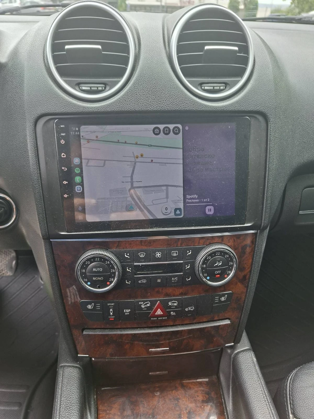 Mercedes-Benz ML 320, снимка 11 - Автомобили и джипове - 55667551