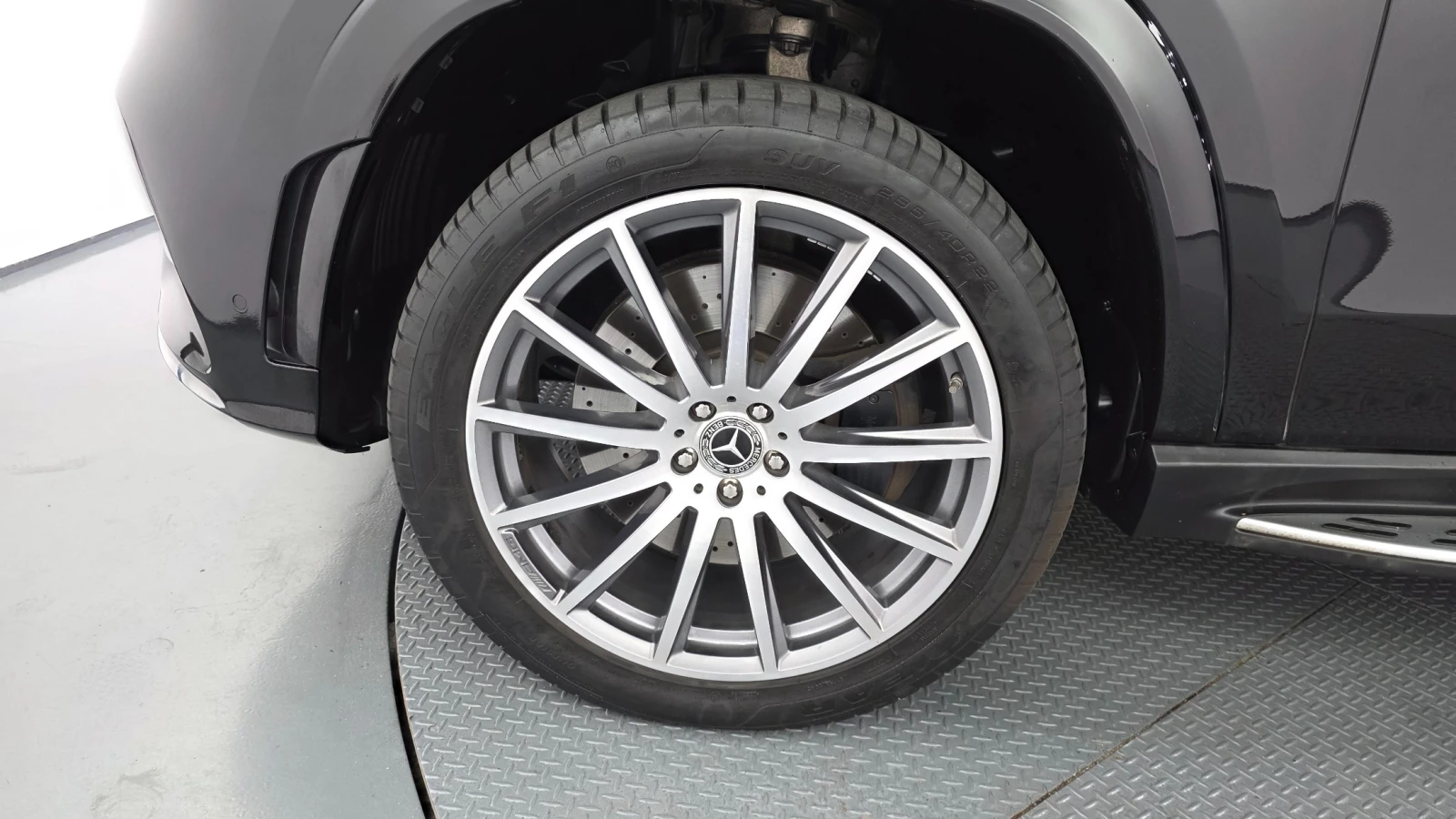 Mercedes-Benz GLS580, снимка 5 - Автомобили и джипове - 55810492
