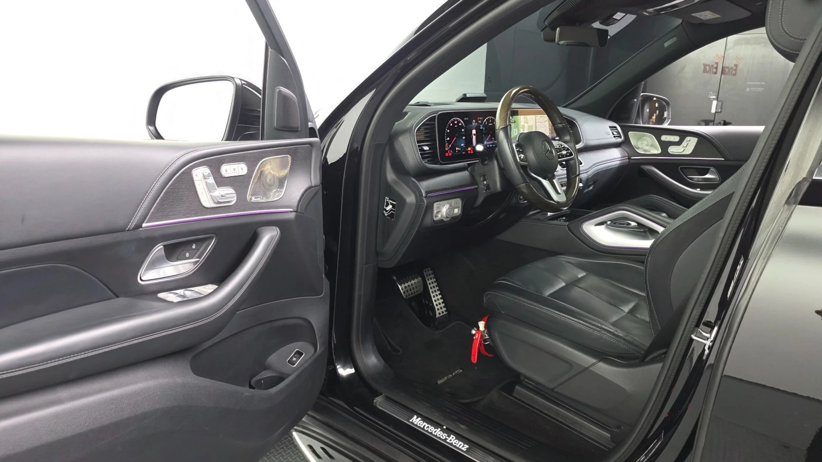 Mercedes-Benz GLS580, снимка 10 - Автомобили и джипове - 55810492