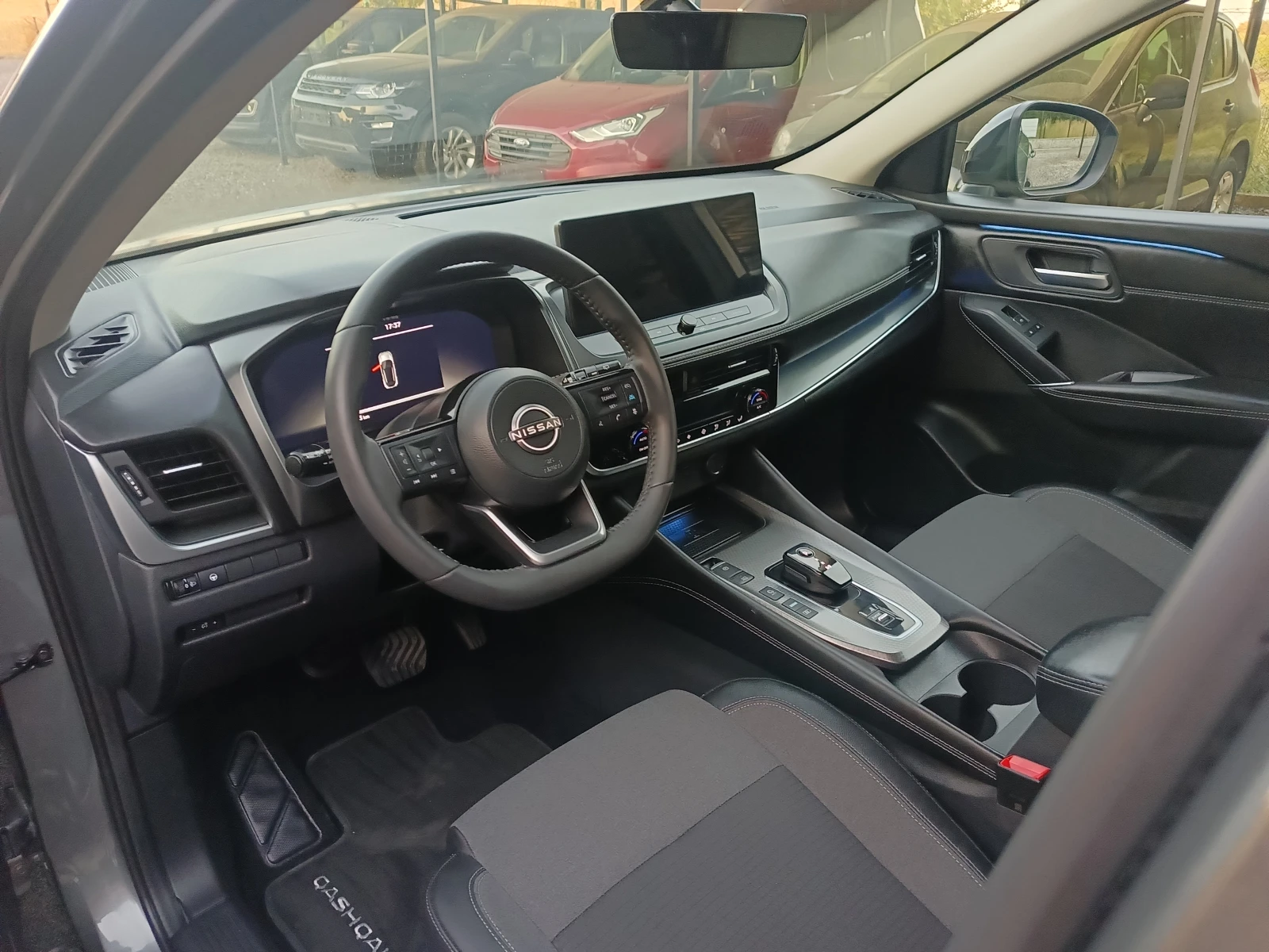 Nissan Qashqai 1.5 E-Power* НОВА* , снимка 11 - Автомобили и джипове - 56418544