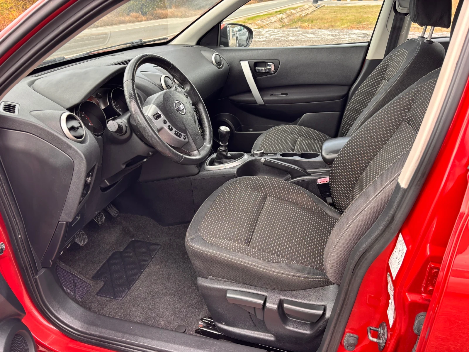 Nissan Qashqai 2.0 i 4x4 | Mobile.bg � ����������� 7