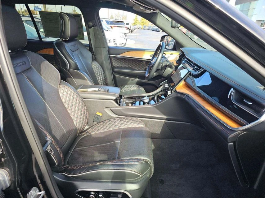 Jeep Cherokee 5.7 HEMI - Summit Reserve - FULL, снимка 6 - Автомобили и джипове - 56749469