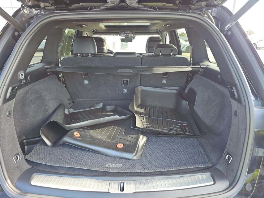 Jeep Cherokee 5.7 HEMI - Summit Reserve - FULL, снимка 11 - Автомобили и джипове - 56749469