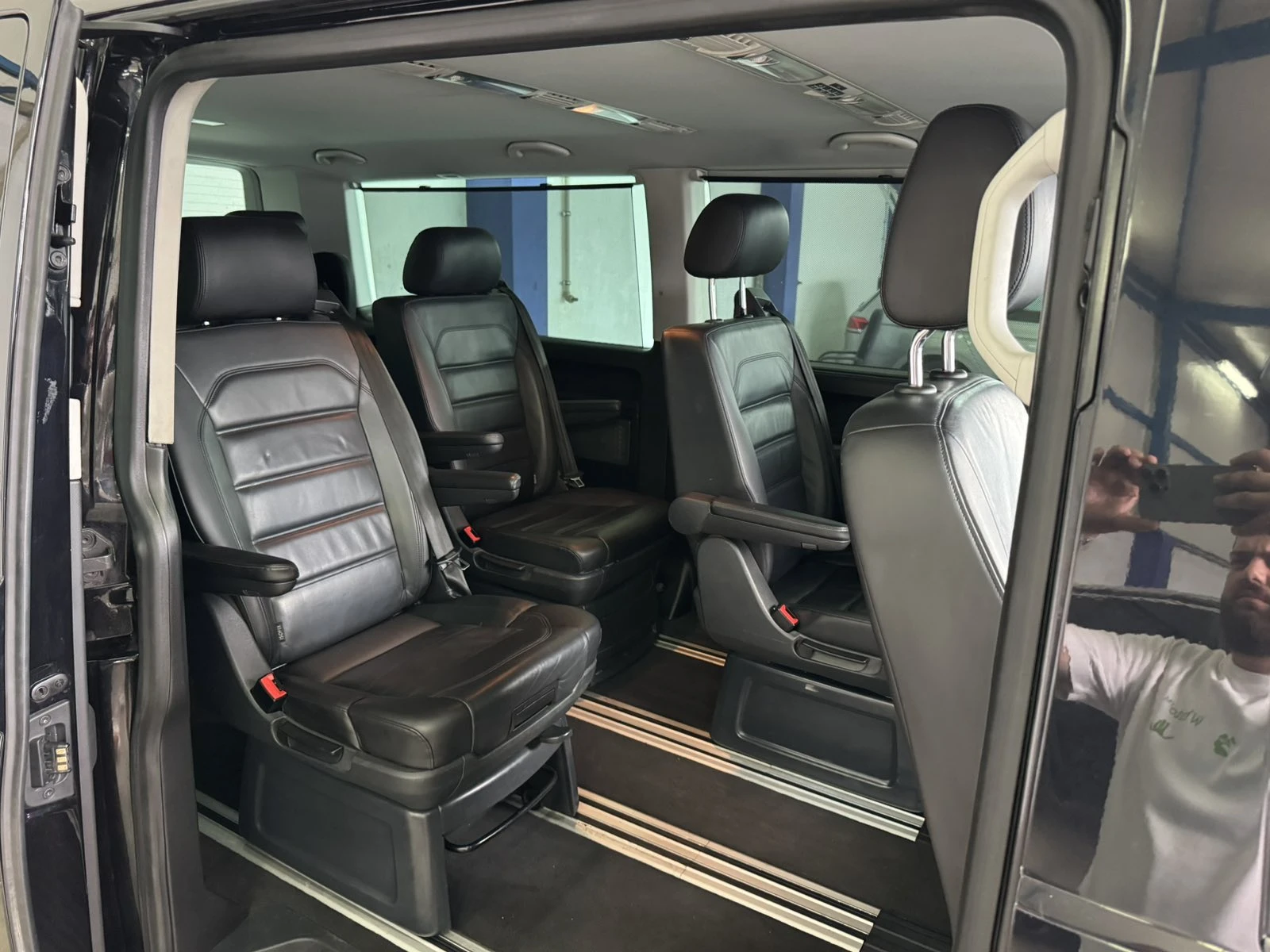 VW Multivan T6 LONG HIGLINE 204к.с КОЖА ПАМЕТ КАМЕРИ, снимка 14 - Бусове и автобуси - 54792394