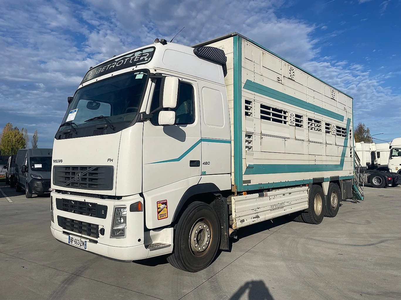 Volvo Fh ЖИВОТНОВОЗ - изображение 2