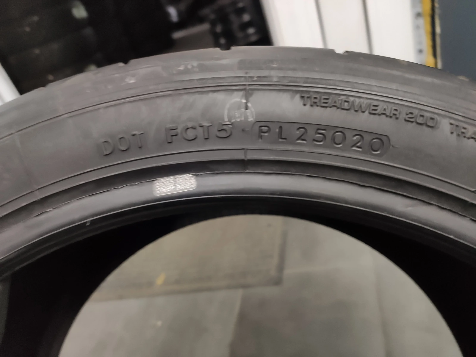  255/35R18 | Mobile.bg   5