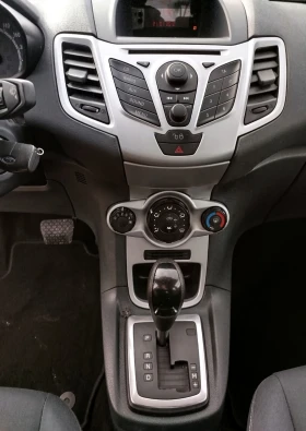 Ford Fiesta 1.4 Бензин* Автомат* ТОП, снимка 11