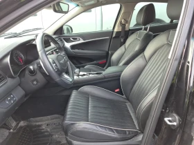 Genesis G70 ELITE 2.0T-4D SEDAN AWD * CARFAX* , снимка 6