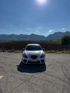 Seat Leon 2.0 TDI, снимка 2