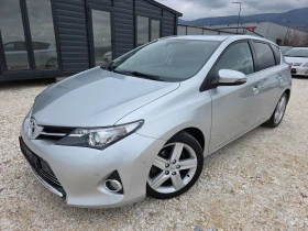 Toyota Auris 2.0 D4D KeyLess Go Navi Камера Кожа, снимка 1