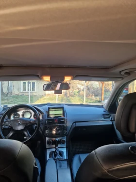 Mercedes-Benz C 320, снимка 10