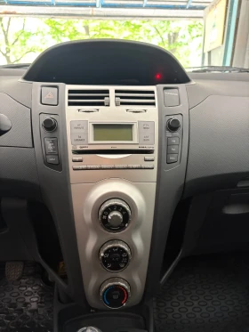 Toyota Yaris, снимка 7