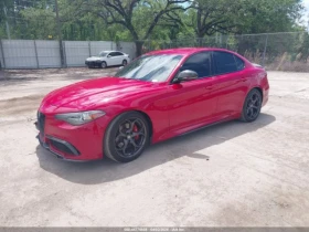 Alfa Romeo Giulia * TI* SPORT* CARBON* RWD* FULL* , снимка 2