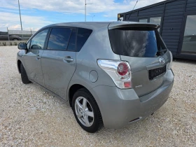 Toyota Verso 1.8 VVTI 7-места Панорама Навигация, снимка 4