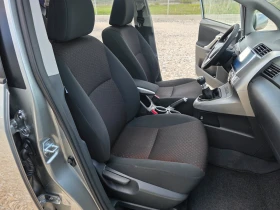 Toyota Verso 1.8 VVTI 7-места Панорама Навигация, снимка 11