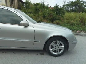 Mercedes-Benz E 220, снимка 6