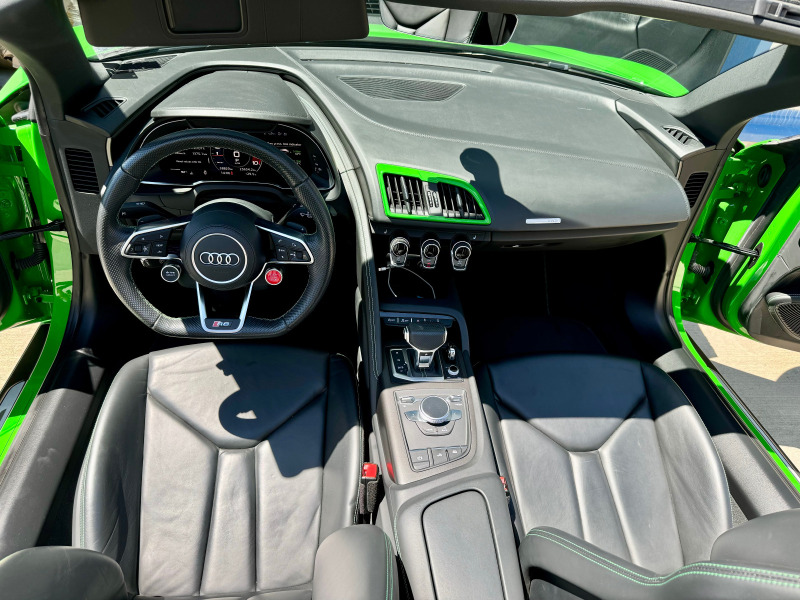 Audi R8 V10 * SPYDER* * Carbon* * Bang & Olufsen* , снимка 13 - Автомобили и джипове - 46376022