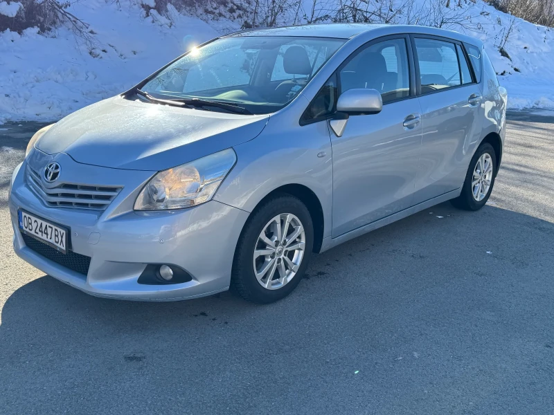 Toyota Verso, снимка 1 - Автомобили и джипове - 48622084