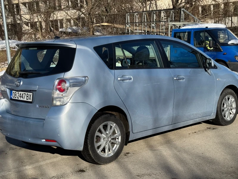 Toyota Verso, снимка 4 - Автомобили и джипове - 48622084