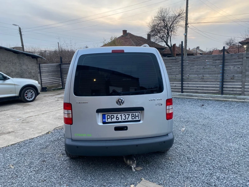 VW Caddy 1.9 tdi DSG, снимка 9 - Автомобили и джипове - 49592530