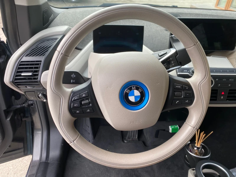 BMW i3 120Ah 25000km, снимка 9 - Автомобили и джипове - 49166245