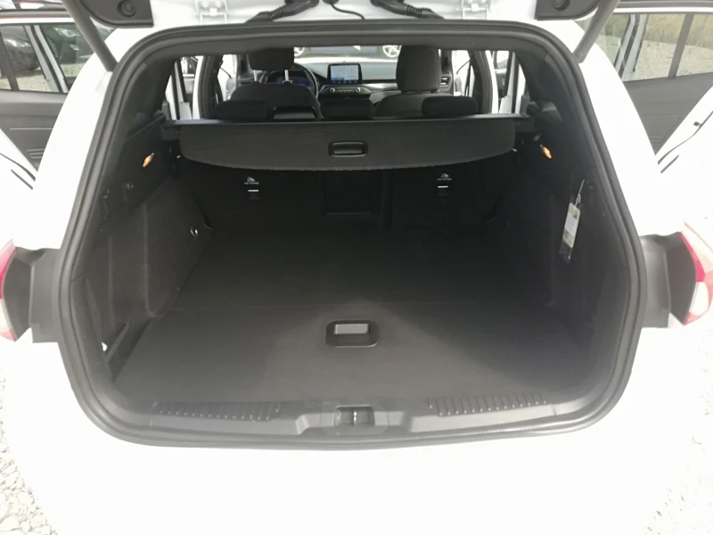 Ford Focus 2.0 AVT KLI NAVI ST LINE, снимка 12 - Автомобили и джипове - 51216407
