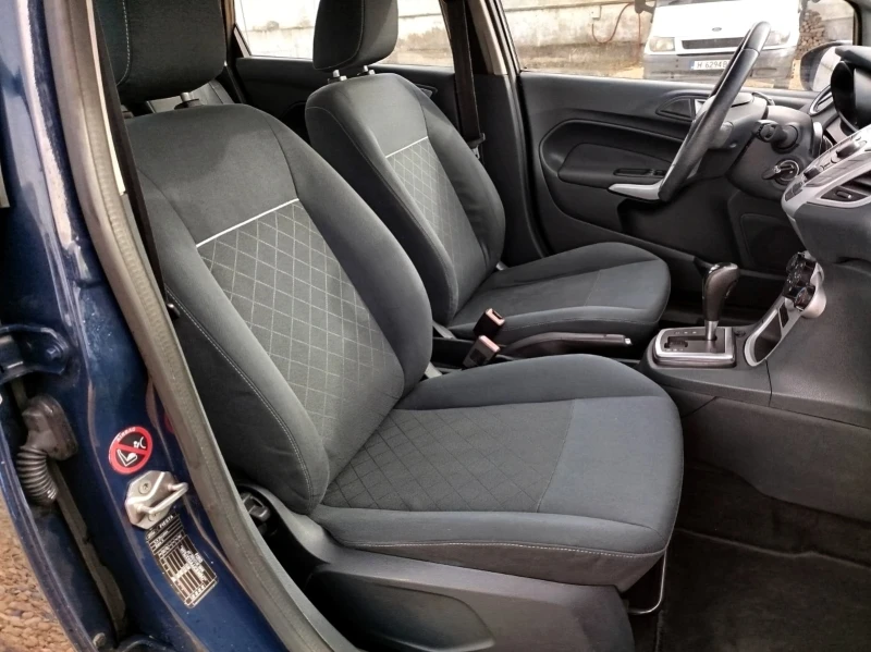 Ford Fiesta 1.4 Бензин* Автомат* ТОП, снимка 13 - Автомобили и джипове - 53063941